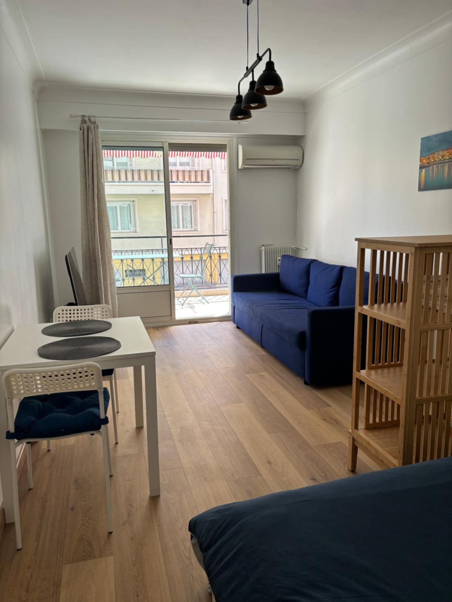 Studio 2 Etoiles A Menton Pour 4 Personnes Экстерьер фото